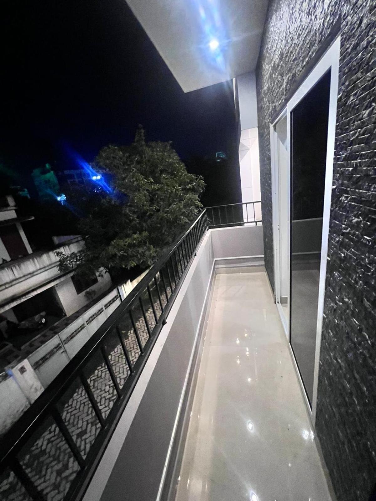 The Lotaz Hotel Kochi Exterior foto