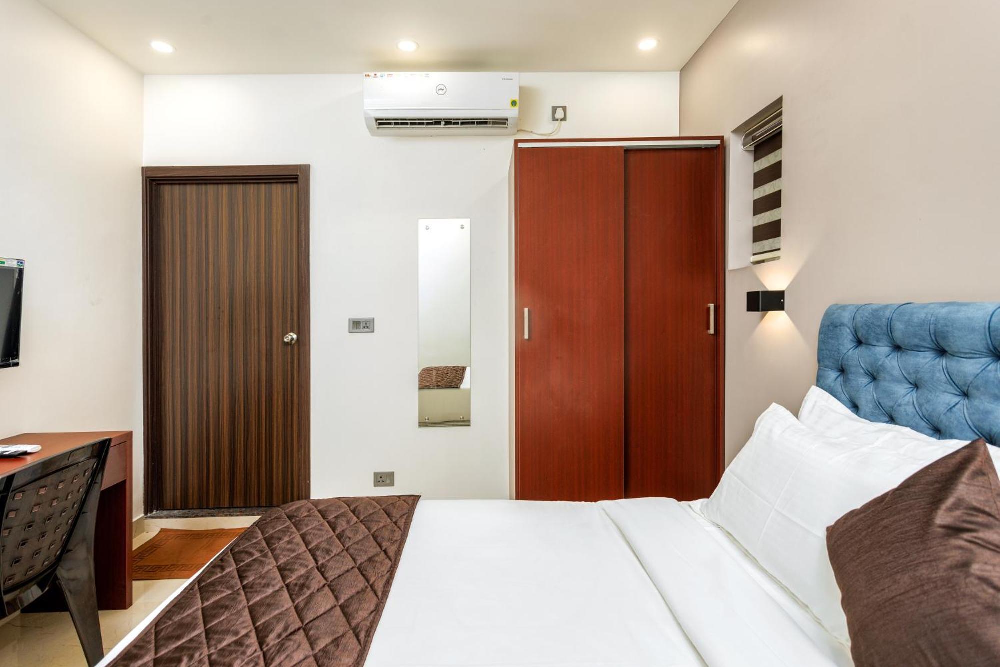 The Lotaz Hotel Kochi Exterior foto